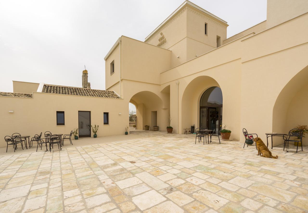 Masseria Fontana Di Vite Matera Bagian luar foto