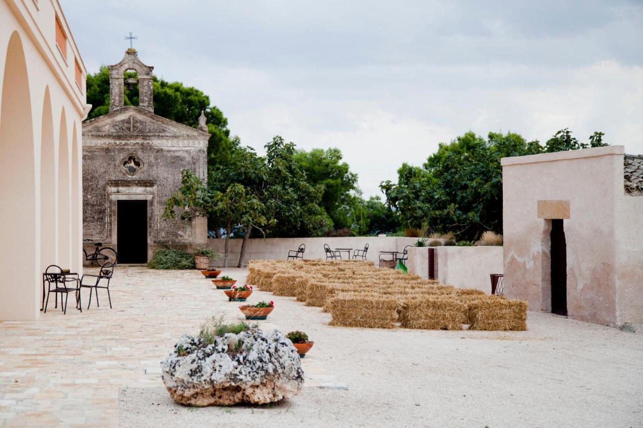 Masseria Fontana Di Vite Matera Bagian luar foto